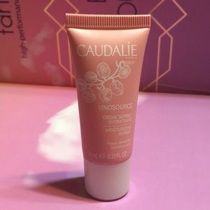💋4/$26! Caudalíe vinosource moisturizing sorbet